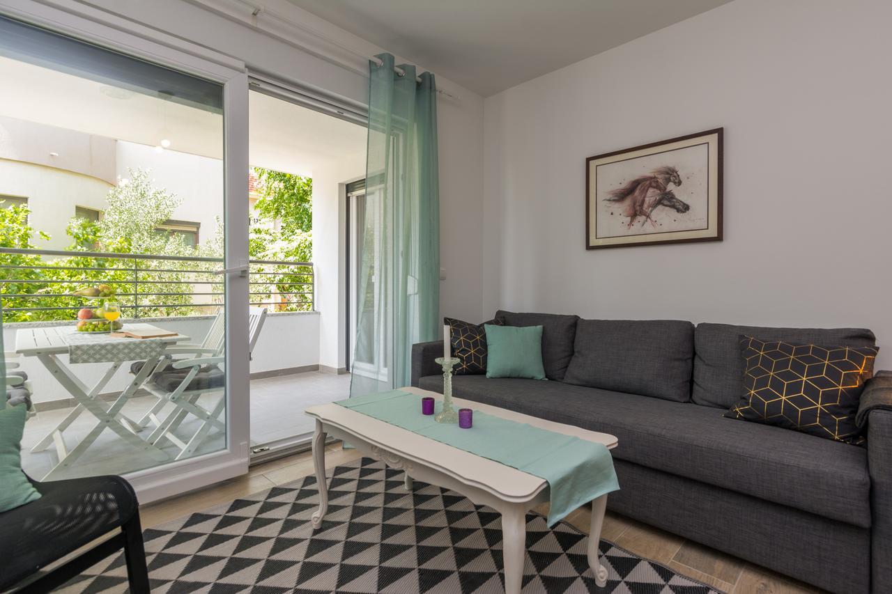 Apartments Marta 1 Zadar Bagian luar foto