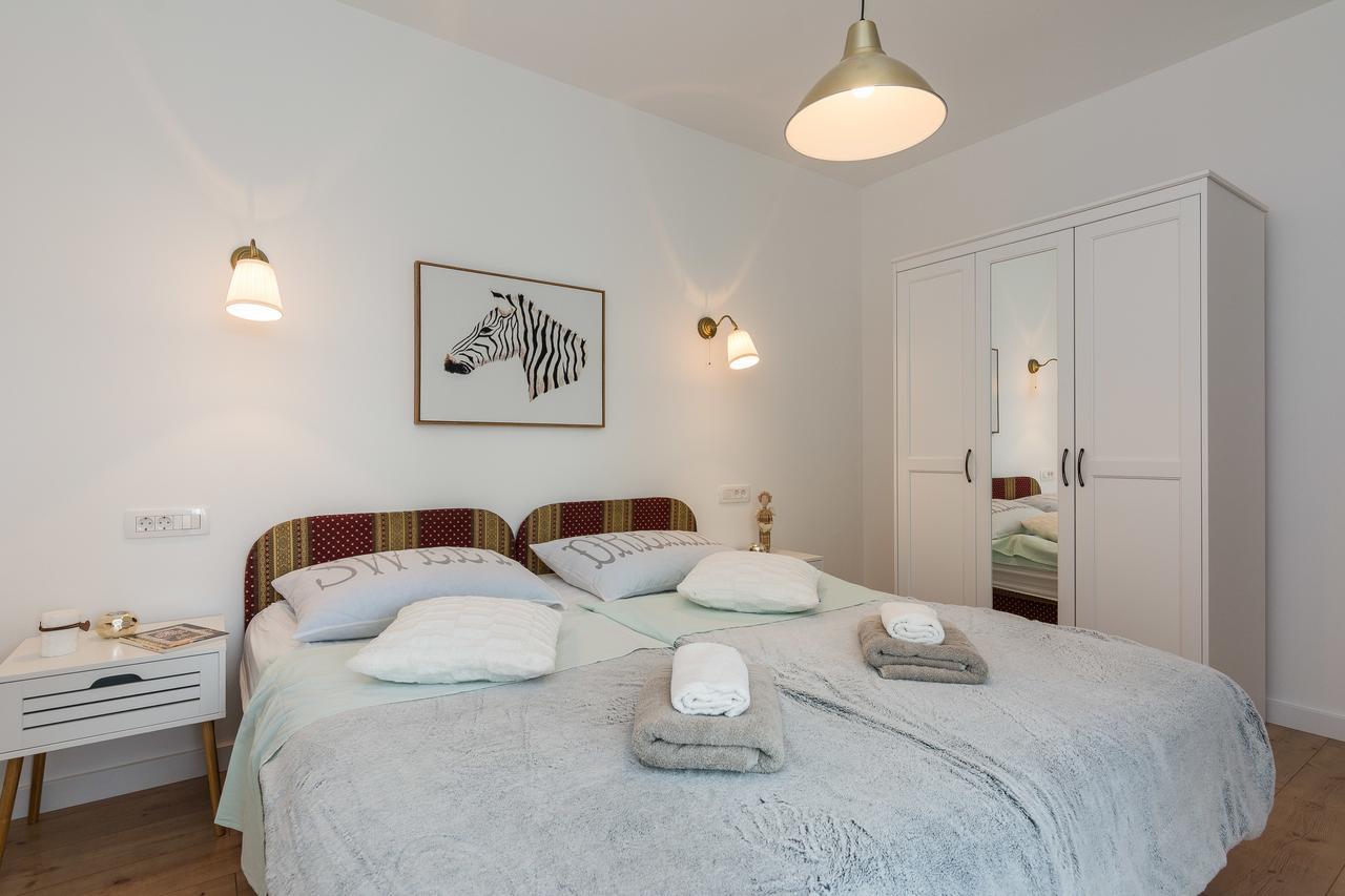 Apartments Marta 1 Zadar Bagian luar foto