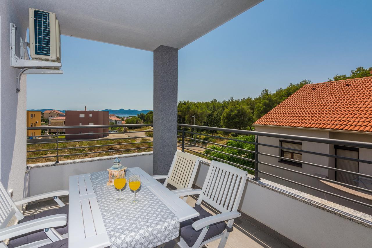 Apartments Marta 1 Zadar Bagian luar foto