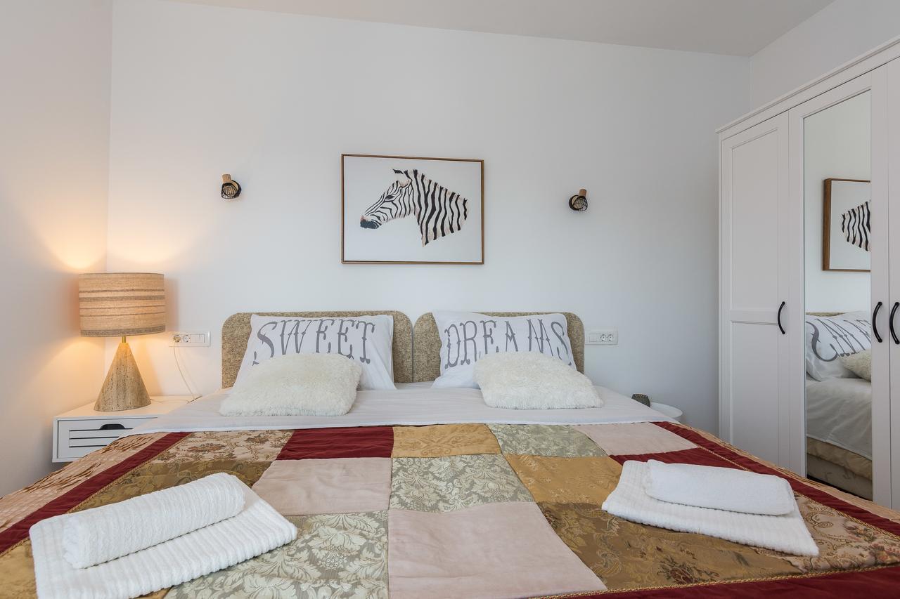 Apartments Marta 1 Zadar Bagian luar foto